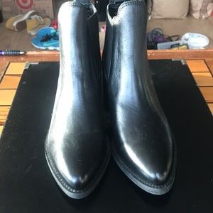 Tony Bianco Chelsea boots